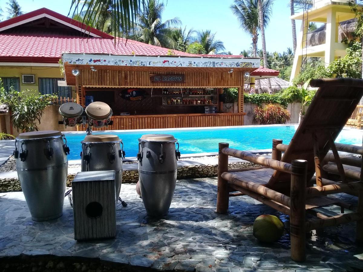 Apo Diver Beach Resort San Juan  Exteriör bild