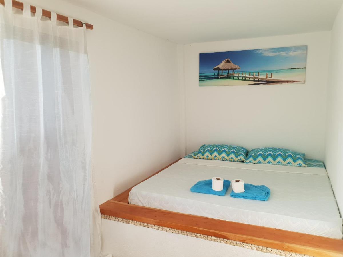 Apo Diver Beach Resort San Juan  Exteriör bild