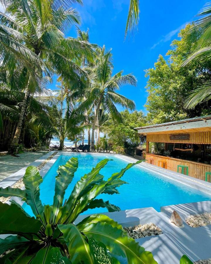 Apo Diver Beach Resort San Juan  Exteriör bild