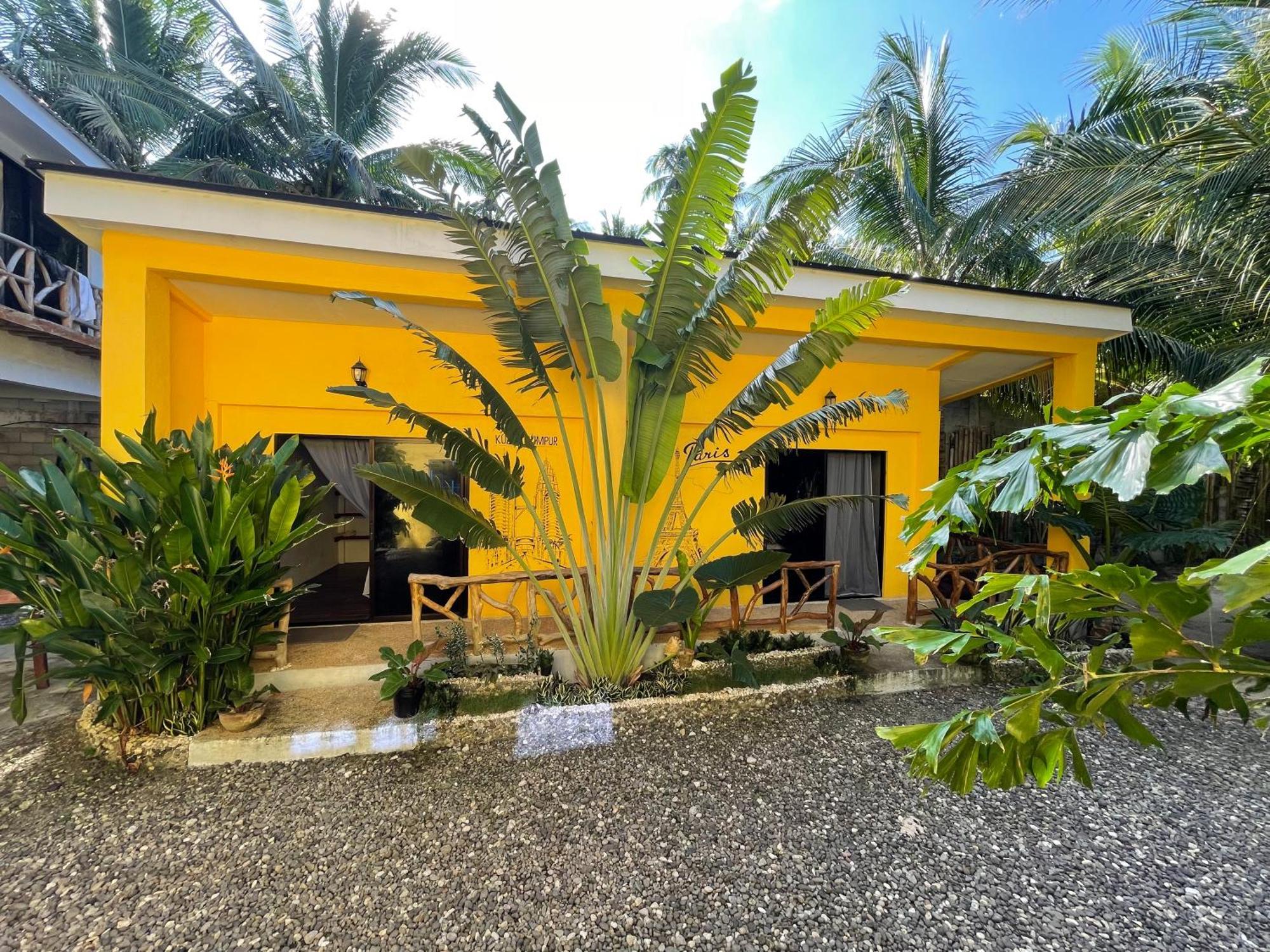 Apo Diver Beach Resort San Juan  Exteriör bild